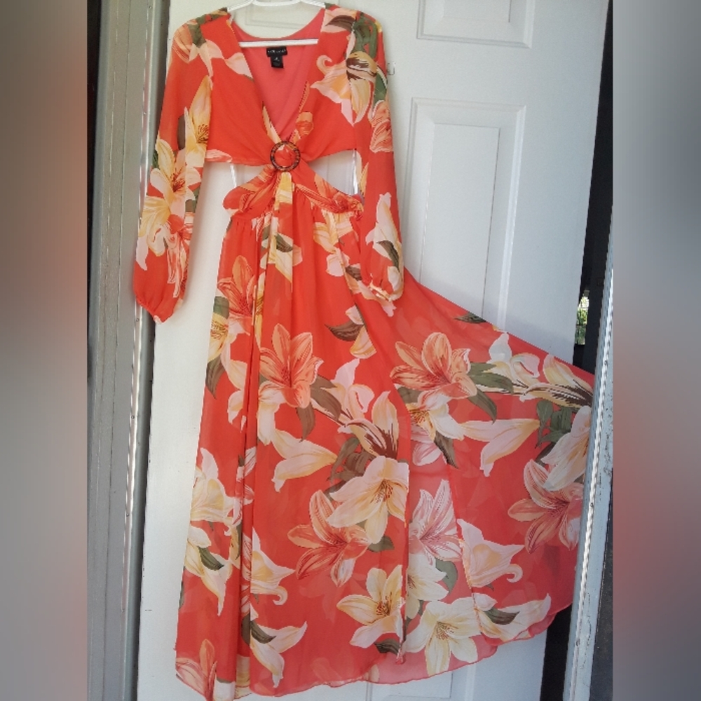 Kate & Lily Orange Cut-Out Maxi Dress. Size: 4 & 14